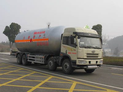 程力威牌CLW5311GYQ型液化气体运输车